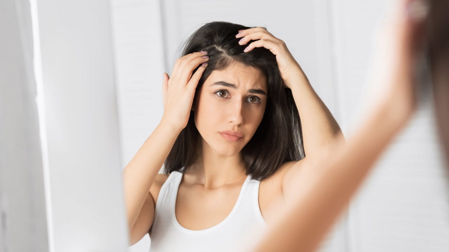 Перхоть: что поможет решить проблему | Beauty Hair Expert